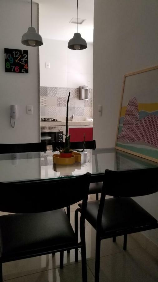 Apartamento Em Copacabana - Rua Bolivar - 2 Quartos - Excelente Localizacao Rio de Janeiro Esterno foto